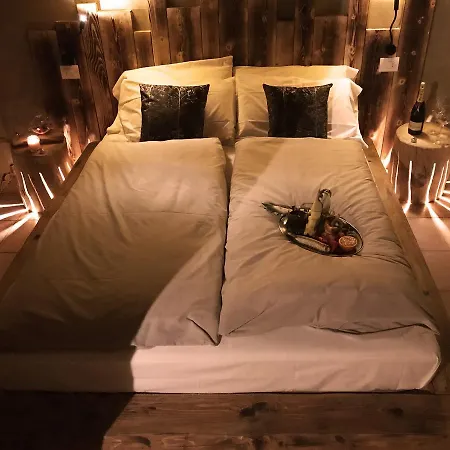 Aparthotel Mountain Escape - Adults Only